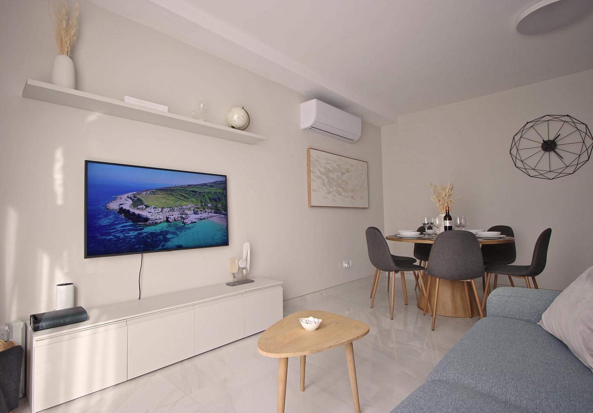 Modern & Spacious 2Br Penthouse With Terrace - Close To Qawra Beach St. Paul's Bay Exterior photo